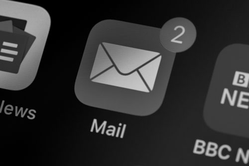 newsletter email notification icon on a mobile device